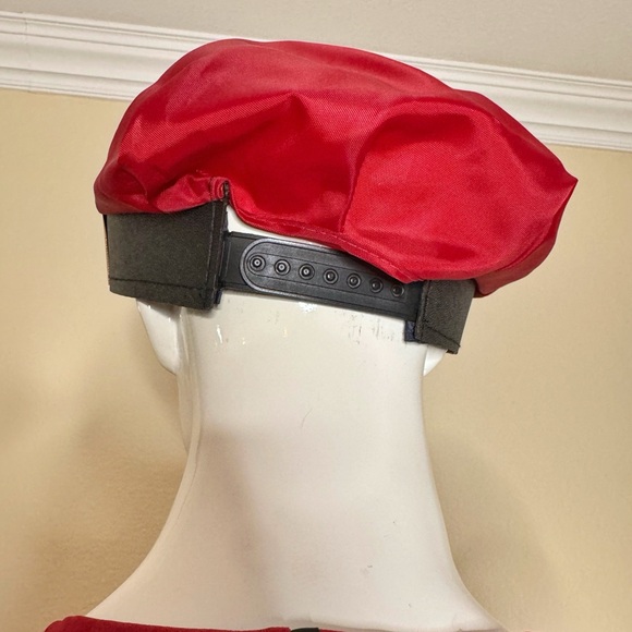 VIP Hotel Valet Costume - Picture 6 of 8